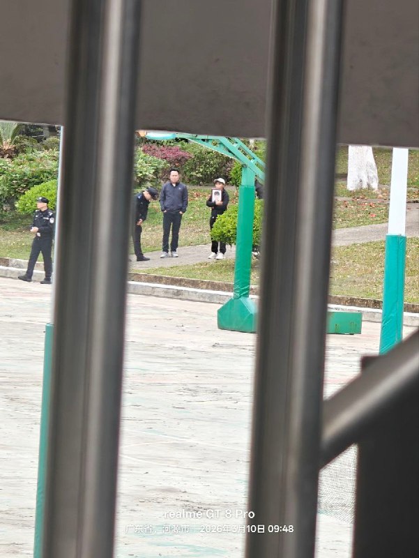 网友投稿：3月10日，广东省河源市源城区河源开放大学，一名学生不明原因死亡