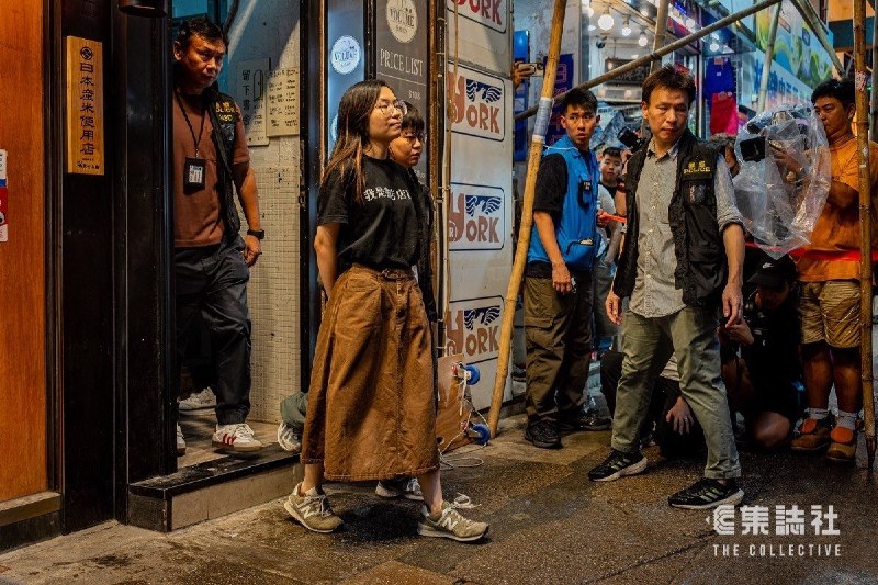 【香港独立书店】 7月15日，香港警方国安处对独立书店“留下书舍”及“田园书屋”展开搜查，据报道已拘捕5人