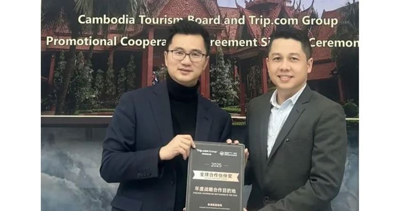近日，携程与柬埔寨国家旅游局首席执行官金梅尼亚在上海举行合作签约仪式，双方计划将柬埔寨打造成热门旅游地，其中包括独家酒店套餐、景点联票项目