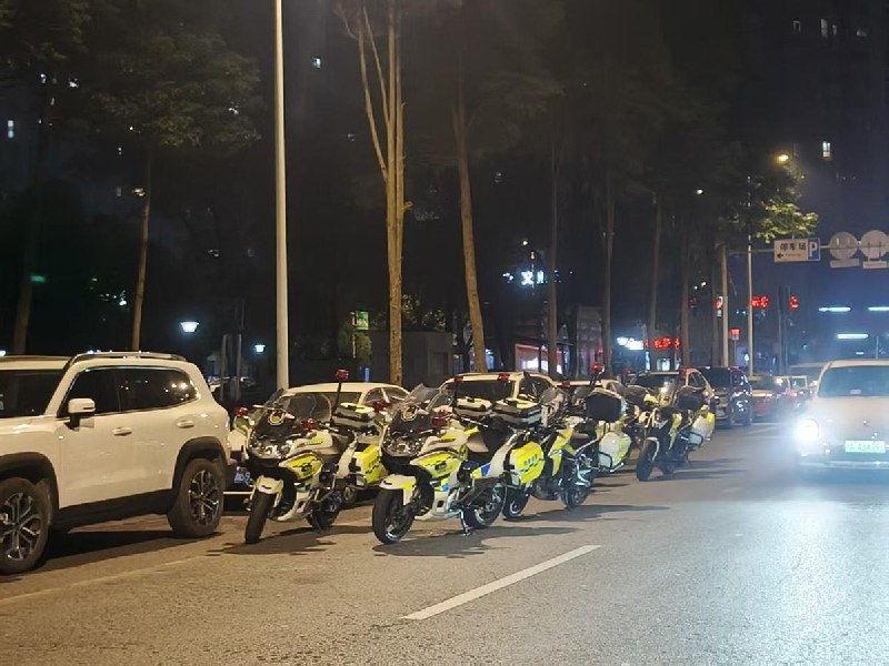 网友投稿:5月30日，成都市郫都区，疑似又发生一起报复社会事件