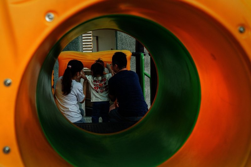 近日，《报导者》发布深度调查，揭开一条台湾女性赴中国地下实验室捐卵、取卵的跨境产业链