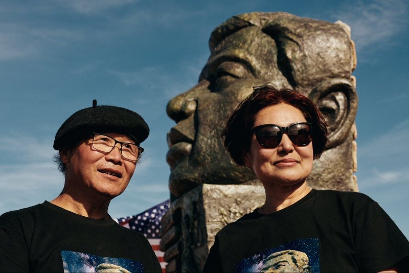 RT @LSPactual: #自由雕塑公园 今天发布了陈维明@CHENWEIMING2017 老师的最新雕塑作品“仰望星空