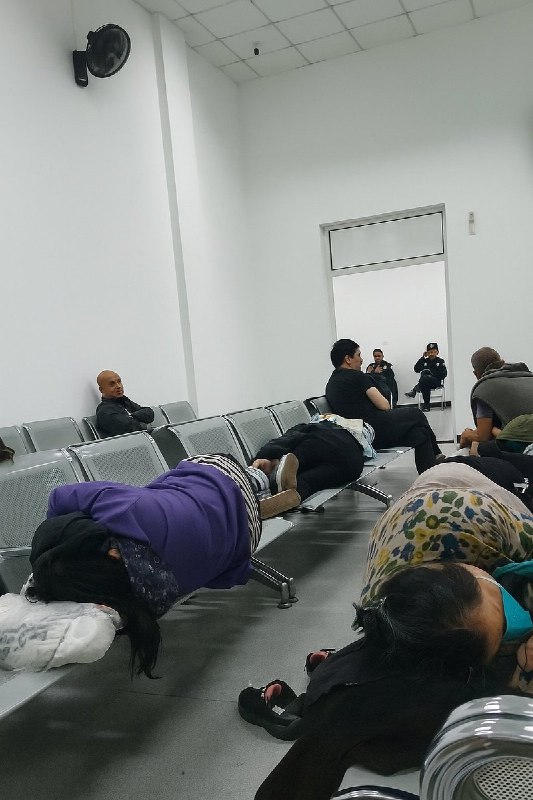 今天的 #上访词典 词条是久敬庄： 北京丰台区的接济服务中心，实际主要功能是收容上访者，登记后会对属地问责，按人头数从其维稳经费里罚款3－5万后令其签单、接走访民