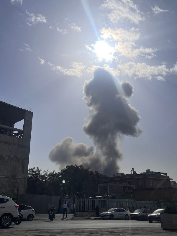 突发刚刚，以色列向伊朗首都德黑兰多处发动袭击查看原文突发刚刚，以色列向伊朗首都德黑兰多处发动袭击查看原文