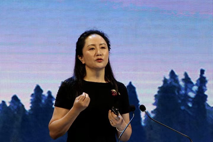 6月17日，据路透社报道，美国纽约东区联邦法院法官 Ann Donnelly 裁定，华为首席财务官孟晚舟 2021 年与美国司法部达成暂缓起诉协议时签署的“事实陈述”，可在即将进行的美国对华为刑事审判中作为对华为公司不利的证据使用