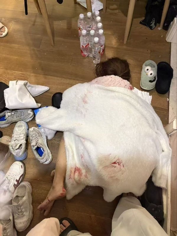 3月31日凌晨，网传杭州发生一起无差别入室持刀伤人事件